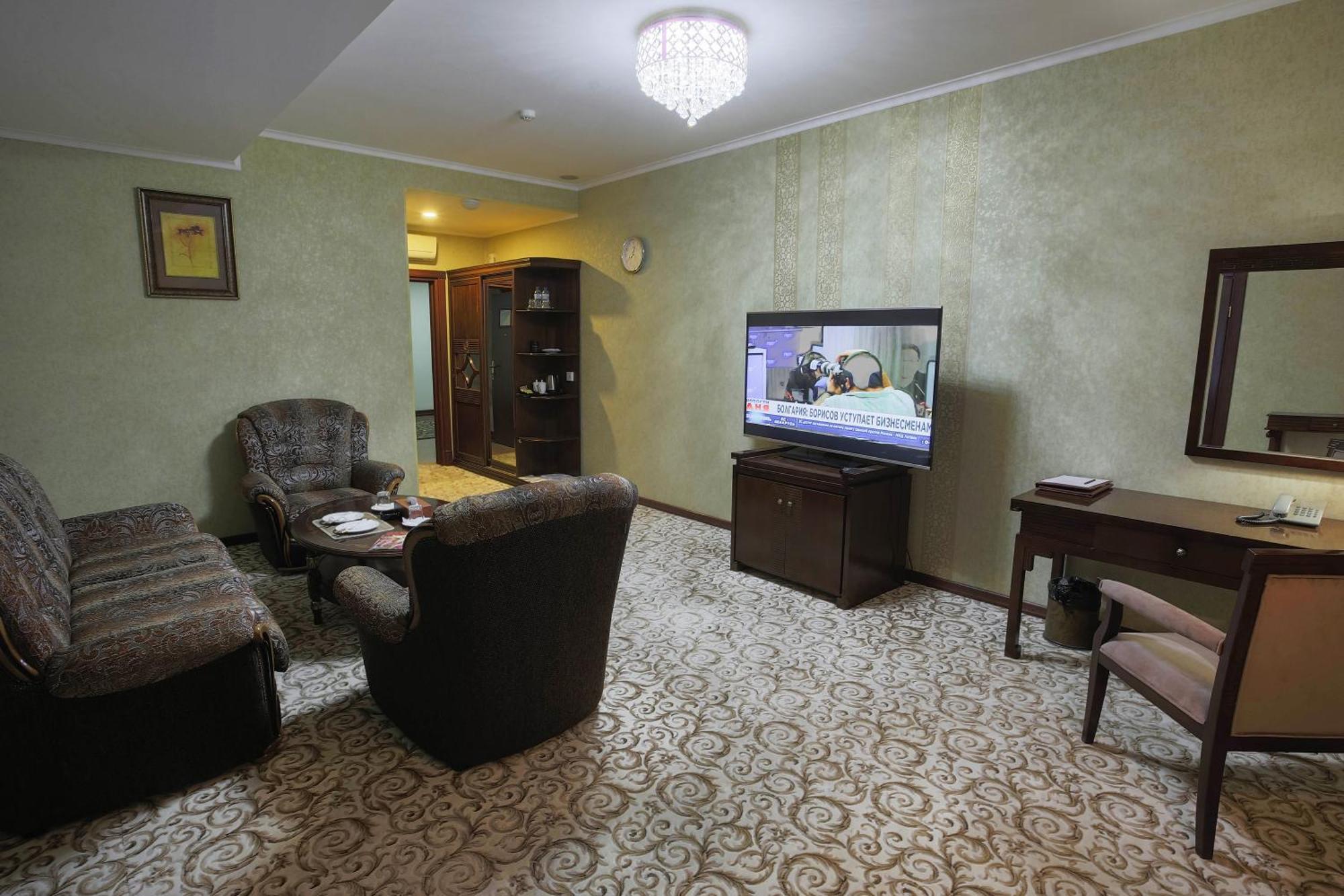 Hotel Zargaron Plaza Bukhara Exterior foto